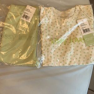 💋♥️• 🌎♥️🌎 KISSY love x Chill Vibes Set •♥️💋